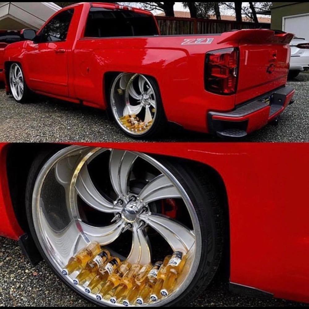 Meet your Posher, Javier